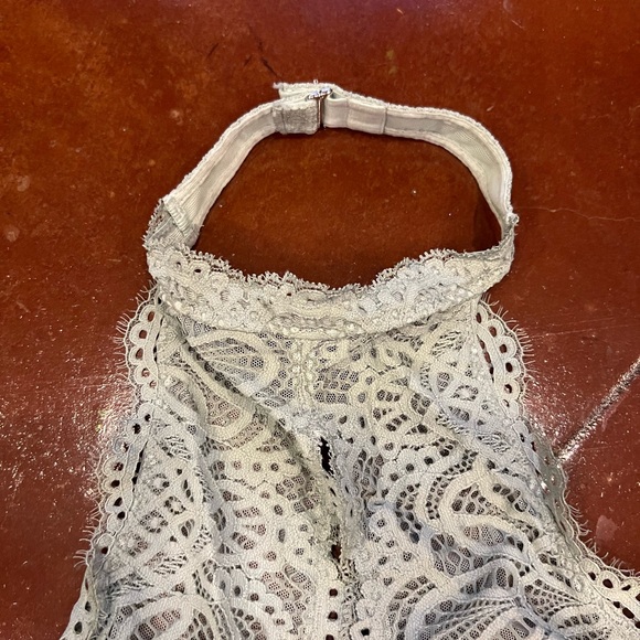 Victoria’s secret Sage green bralette - Picture 4 of 5